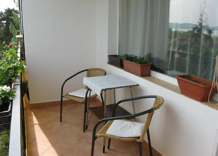 Liliom Apartments Balatonfuered
